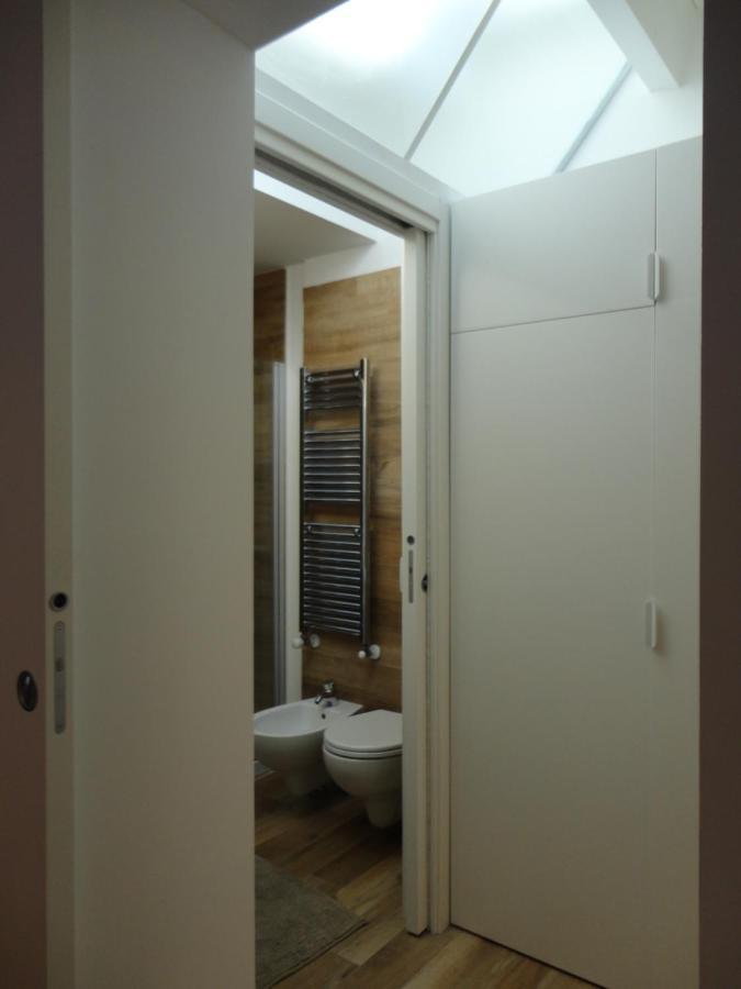 Apartamento Casa Klimt Vicinissima Al Mare Parcheggio Privato Gratuito Se Disponibile Pescara Exterior foto